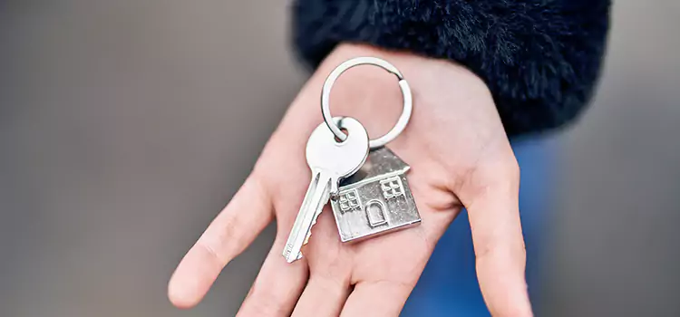 Trusted Broken Key Extraction Horizon City